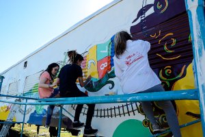 “LA IDEA ES RETRATAR LA HISTORIA DEL BARRIO LAS PLAYAS”