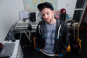 “SI BIEN HAY VARIOS GÉNEROS NO DEJAN DE SER CANCIONES POP”