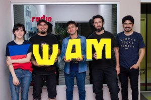 REVOLUCIÓN NACIONAL TOCÓ EN VIVO EN WAM RADIO