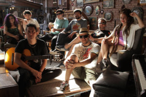 MIXTURA REGGAE Y SONIDOS LATINOS EN MADRE SELVA