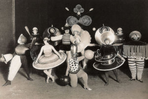 A 100 AÑOS DE LA BAUHAUS: LA REVOLUCIÓN DEL ARTE Y EL DISEÑO