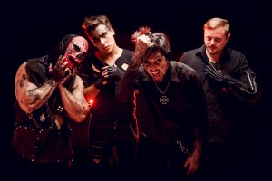 RAISERS: “EL VIDEO ES UN VIAJE DE IDA AL INFIERNO”