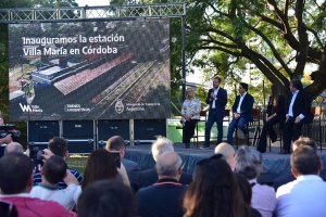 REINAUGURARON LA ESTACIÓN DE TREN