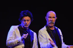 EL DÚO “LOS MODERNOS” SE PRESENTARÁ EN EL TEATRO “LA PANADERÍA”