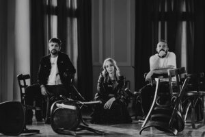 LA CERTEZA DEL CANGREJO LANZÓ NUEVA CANCIÓN: “13 DE ABRIL”